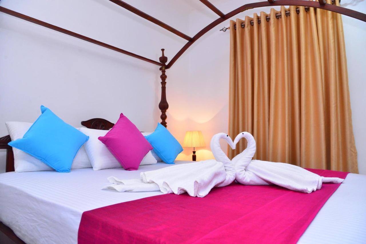 히카두와 Sunshine Greens B&B 외부 사진